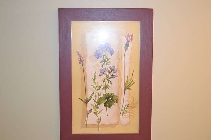 Another wall hanging picture