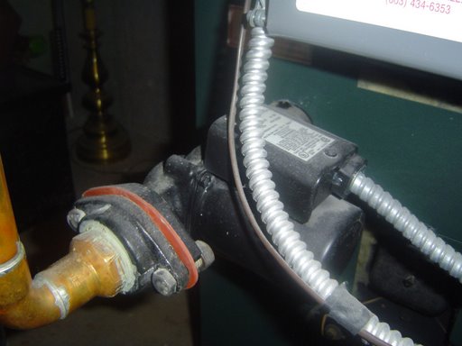 Hydronic circulator pump for home heating systems and domestic hot water