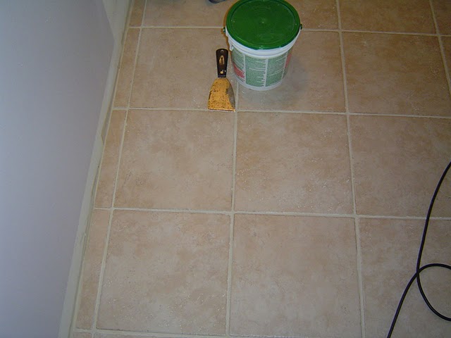 Bathroom Ceramic Floor Tile versus Linoleum Bathroom Flooring