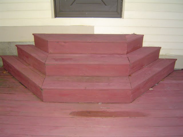 Building Custom Shaped Deck Stairs