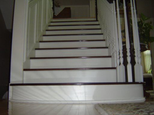 Squeaky stair treads